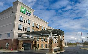 Holiday Inn Express Sidney Oh